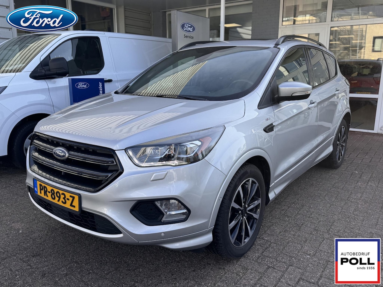 Ford Kuga - 1.5 EcoBoost ST Line Panoramadak Trekhaak Winter Parking pack Bi-Xenon Dealeronderhouden - AutoWereld.nl