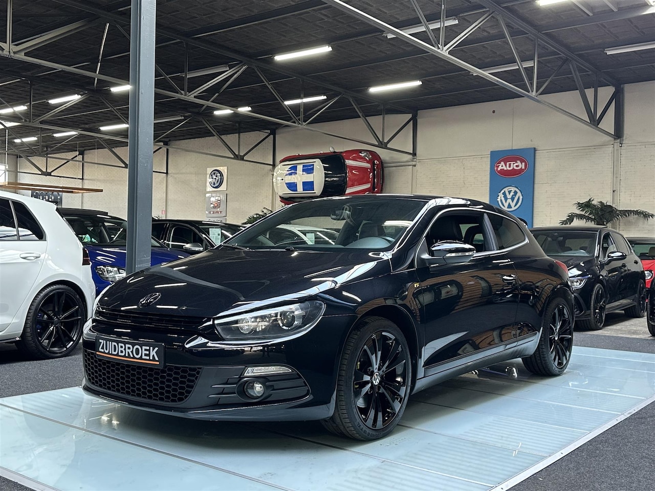 Volkswagen Scirocco - 1.4 TSI Navi Stuurbed. Clima Airco Bleutooth Cruise Control - AutoWereld.nl