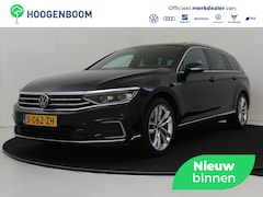 Volkswagen Passat Variant - 1.4 TSI PHEV GTE Business | Panoramadak | Achteruitrijcamera | LED Matrix verlichting | St