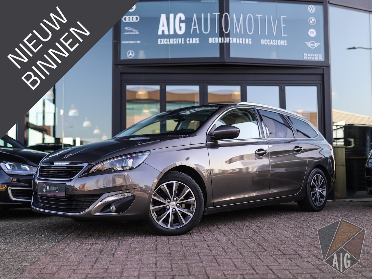 Peugeot 308 SW - 1.2 e-THP Allure | Full-LED | Camera | Pano | Trekhaak | PDC | Cruise Control - AutoWereld.nl