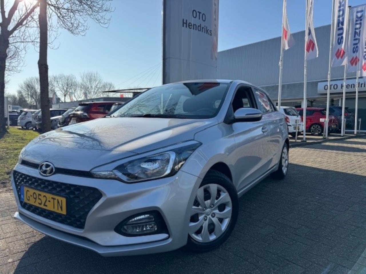 Hyundai i20 - 1.0 T-GDI Blue 100PK i-Motion - AutoWereld.nl