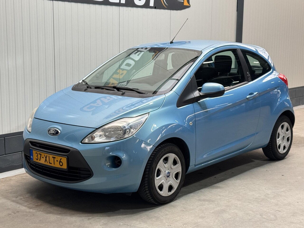 Ford Ka - 1.2 Cool & Sound start/stop Zeer Netjes Vol jaar APK Airco - AutoWereld.nl