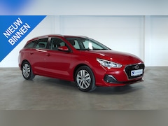 Hyundai i30 Wagon - 1.4 T-GDI Comfort | Navi | Carplay | Trekhaak