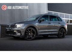 Volkswagen Tiguan - 2.0 TSI 220 pk 4Motion Highline 2 x R-Line / Pano-Dak/ Keyless/ Head-Up/ Black-Style/ Adap