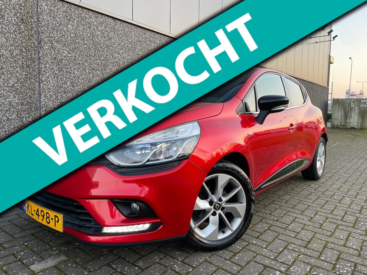 Renault Clio - 0.9 TCe Limited/1ste eigenaar/Dealer onderhouden! - AutoWereld.nl