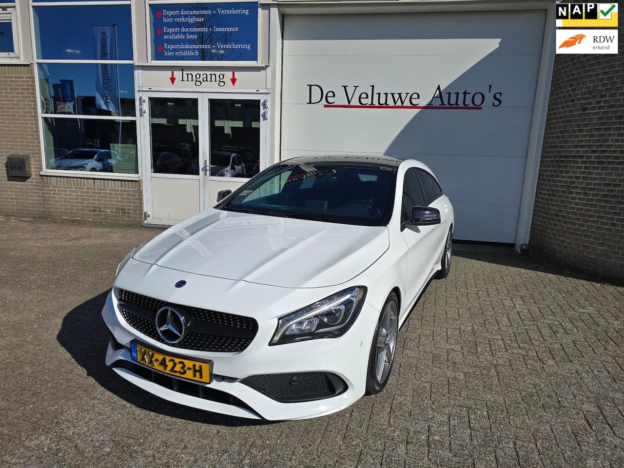 Mercedes-Benz CLA-klasse Shooting Brake - 180 Alcantara Trkhk - AutoWereld.nl