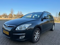 Hyundai i30 CW - 1.6i Style