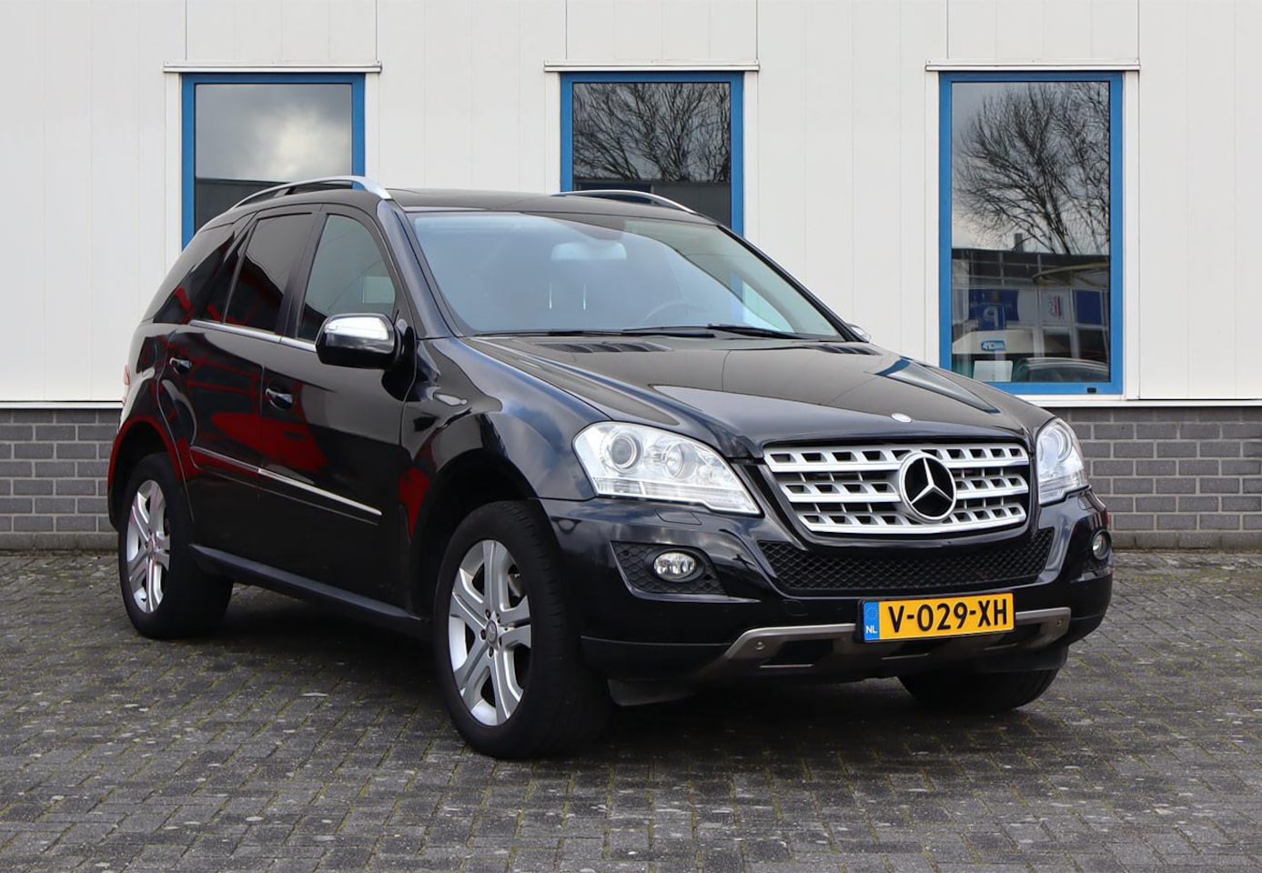 Mercedes-Benz M-klasse - 350 CDI BlueTEC grijs kenteken - AutoWereld.nl