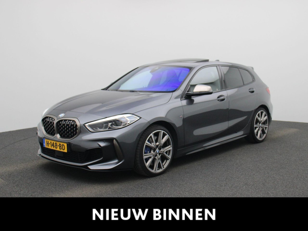 BMW 1-serie - M135i xDrive High Executive Edition M135i xDrive High Executive Edition - AutoWereld.nl