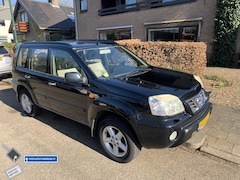 Nissan X-Trail - 2.5 Sport Outdoor Aangepast Handbediend gas en rem