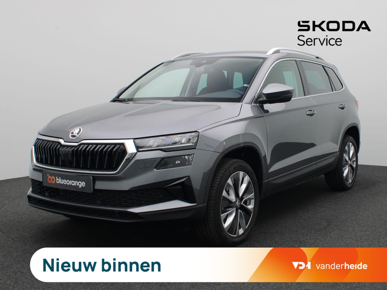 Skoda Karoq - 1.5 TSI ACT Business Edition 150PK DSG full led, adaptive cruise, lane assist, elek. bedie - AutoWereld.nl