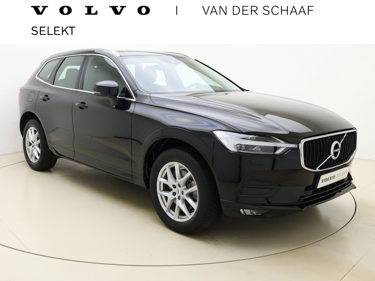 Volvo XC60 - B5 265PK Momentum Pro / Elektrisch verstelbare stoelen / Stoelverwarming / Keyless entry / - AutoWereld.nl