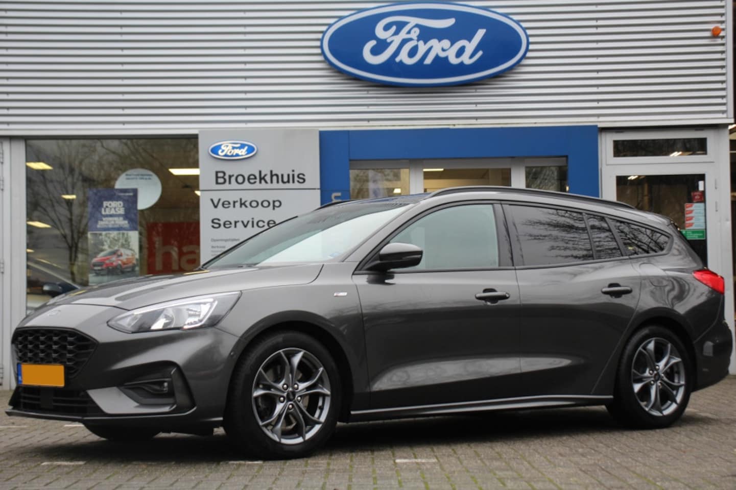 Ford Focus Wagon - 1.0EB HYBRID ST-LINE X | DEALER OH! | WINTERPACK | PRIVACY GLASS | PARK SENS V+A | PERFECT - AutoWereld.nl