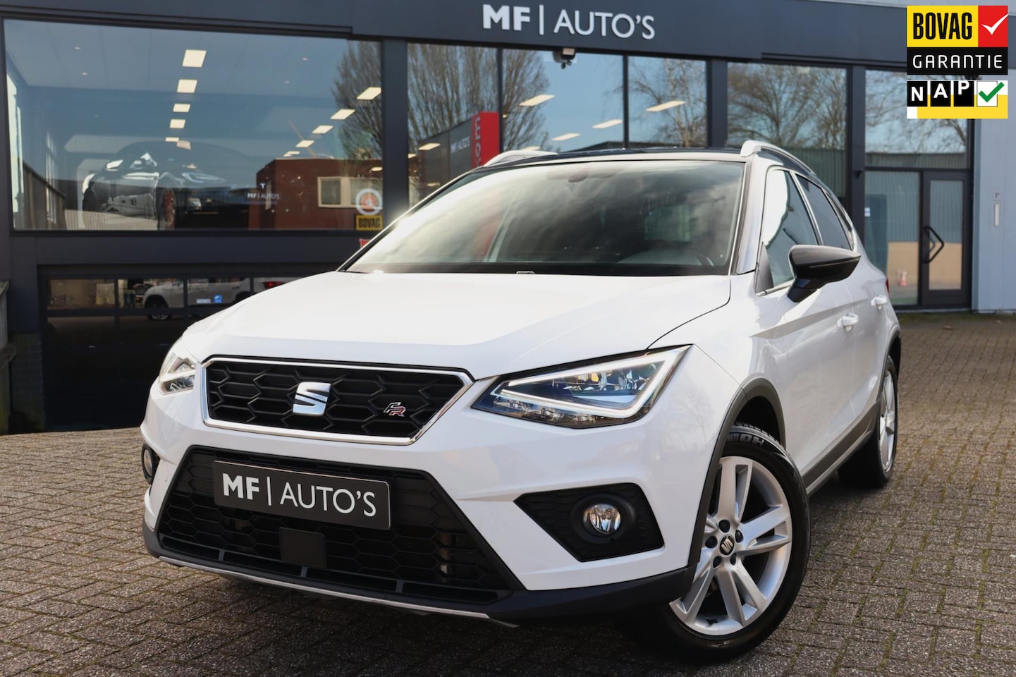 Seat Arona - 1.0 TSI FR Business Intense AUT|Navi|Carplay|ACC|LED - AutoWereld.nl