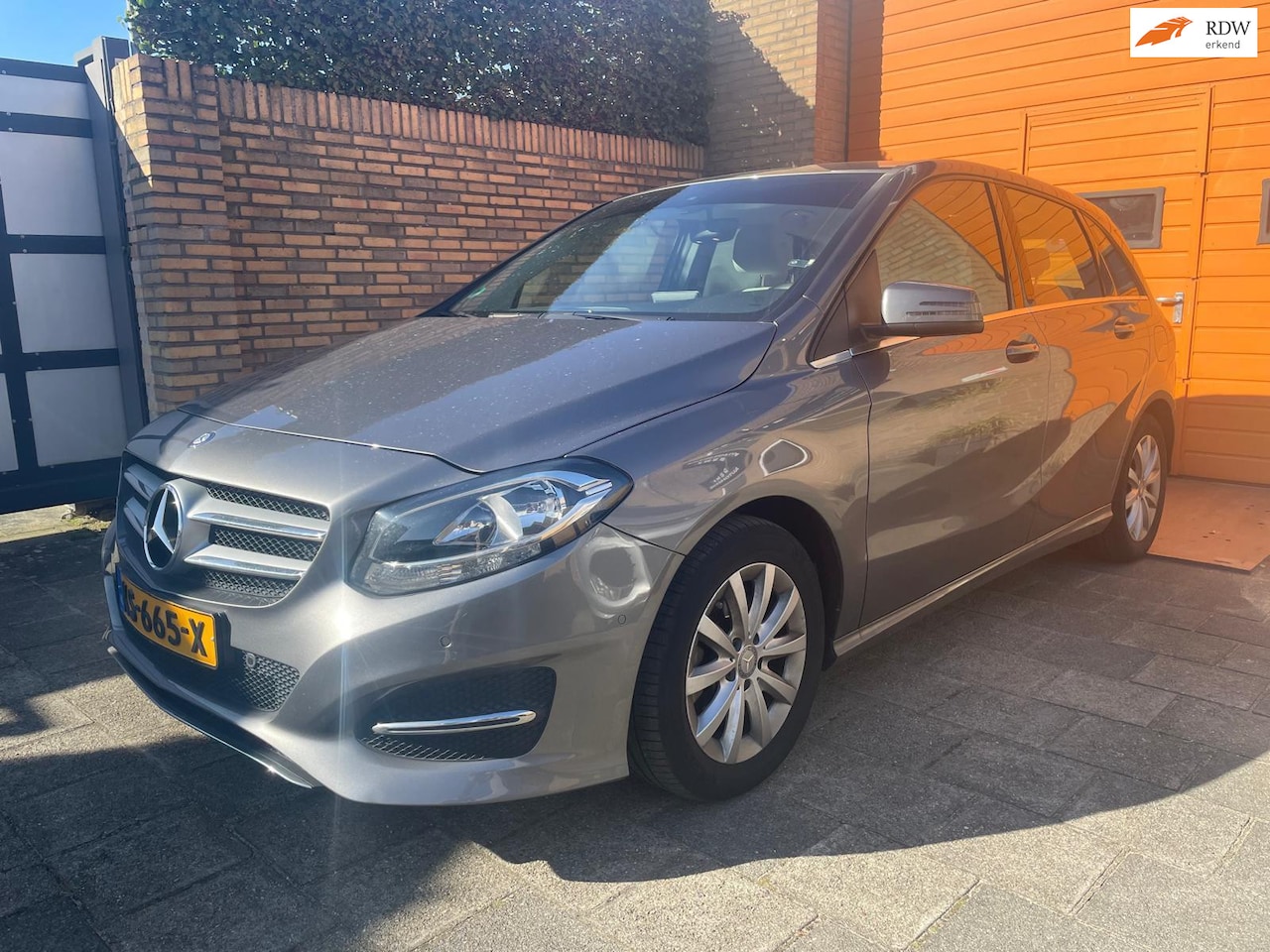 Mercedes-Benz B-klasse - 180 Ambition 180 Ambition - AutoWereld.nl