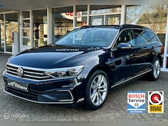 Volkswagen Passat Variant - 1.4 TSI PHEV GTE Business Led, Digidash, Trekhaak, LM