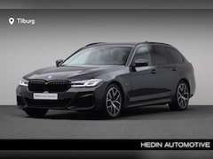 BMW 5-serie Touring - 530e High Executive M Sport | Glazen panoramadak | Head-Up Display | Laserlight | Trekhaak