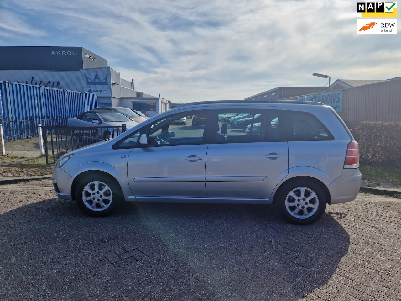 Opel Zafira - 1.6 Enjoy/7PERS/CARPLAY/AIRCO/CRUISE!!! - AutoWereld.nl