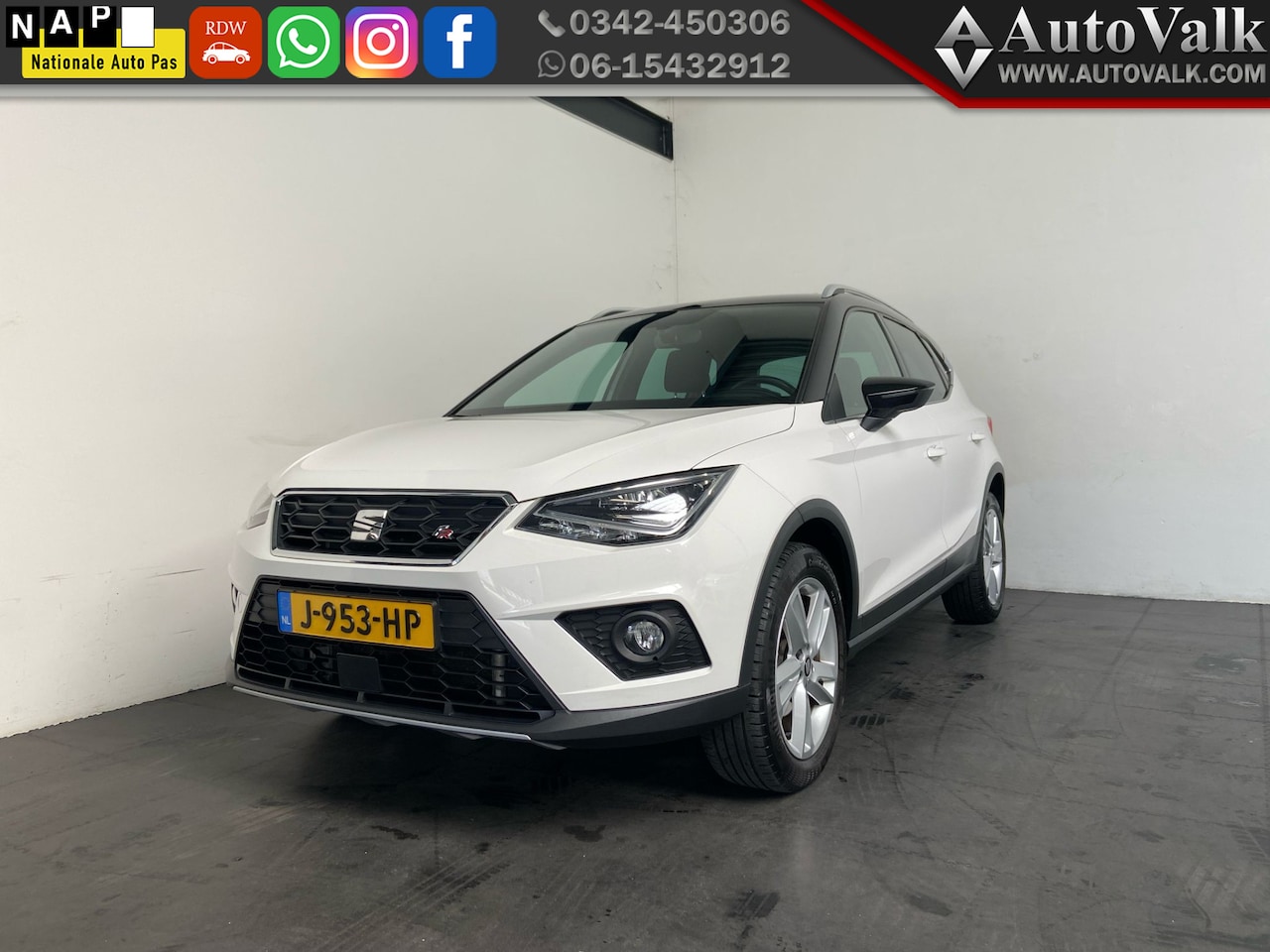 Seat Arona - 1.0 TSI Xcellence Business Intense FR-line - AutoWereld.nl