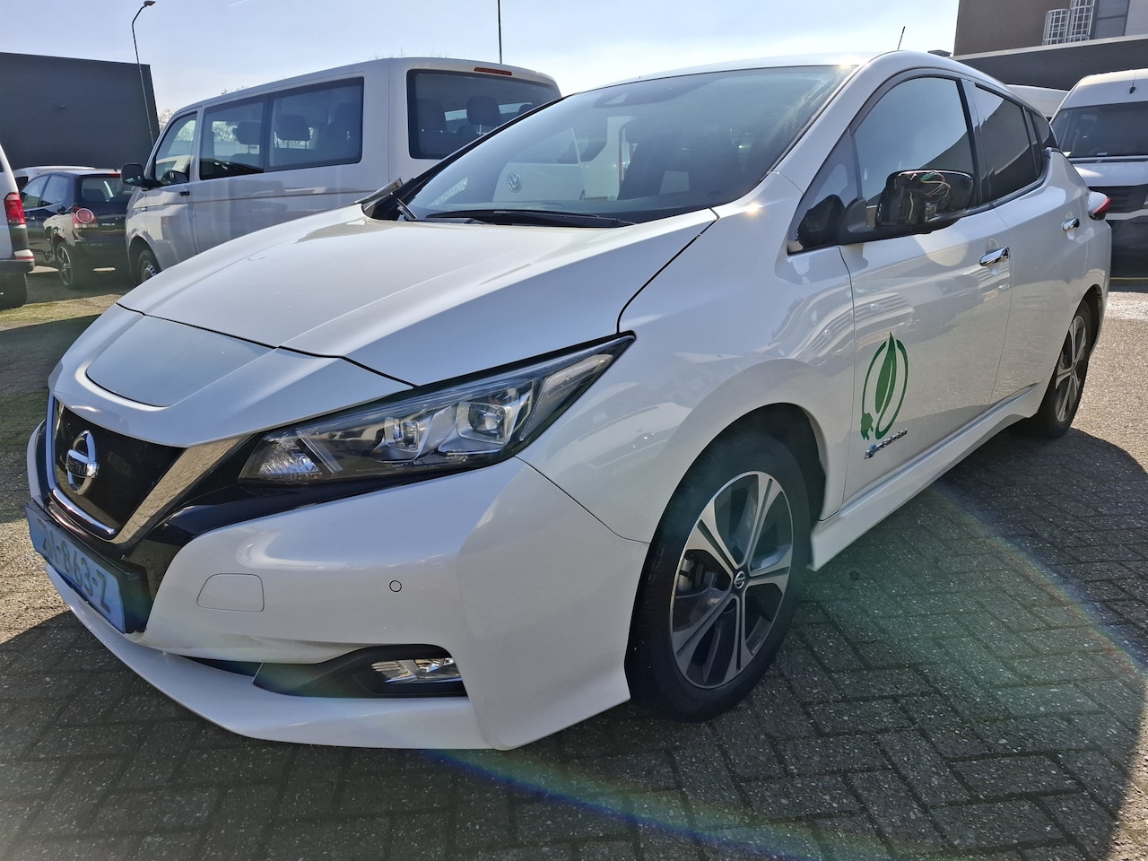 Nissan LEAF - Tekna 40 kWh 8750.- INCL BTW - AutoWereld.nl