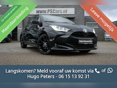 Toyota Yaris - 1.5 Hybrid Black Sport Camera|LED|Navi|Panorama