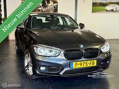 BMW 1-serie - 118i High Executive Automaat 18 inch