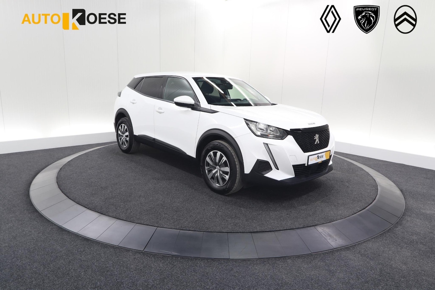 Peugeot 2008 - PureTech 100 Blue Lease Active | Stoelverwarming | Parkeersensoren | Apple Carplay - AutoWereld.nl