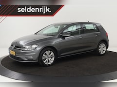 Volkswagen Golf - 1.0 TSI Comfortline | Carplay | Navigatie | Adaptive cruise | Climate control | PDC | Blue