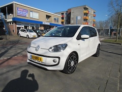 Volkswagen Up! - 1.0 60PK 5Drs BMT High up