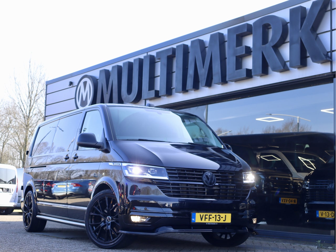 Volkswagen Transporter - 2.0 TDI 200PK DSG ENKELE CABINE - AutoWereld.nl