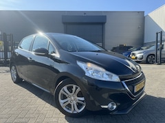 Peugeot 208 - GERESERVEERD