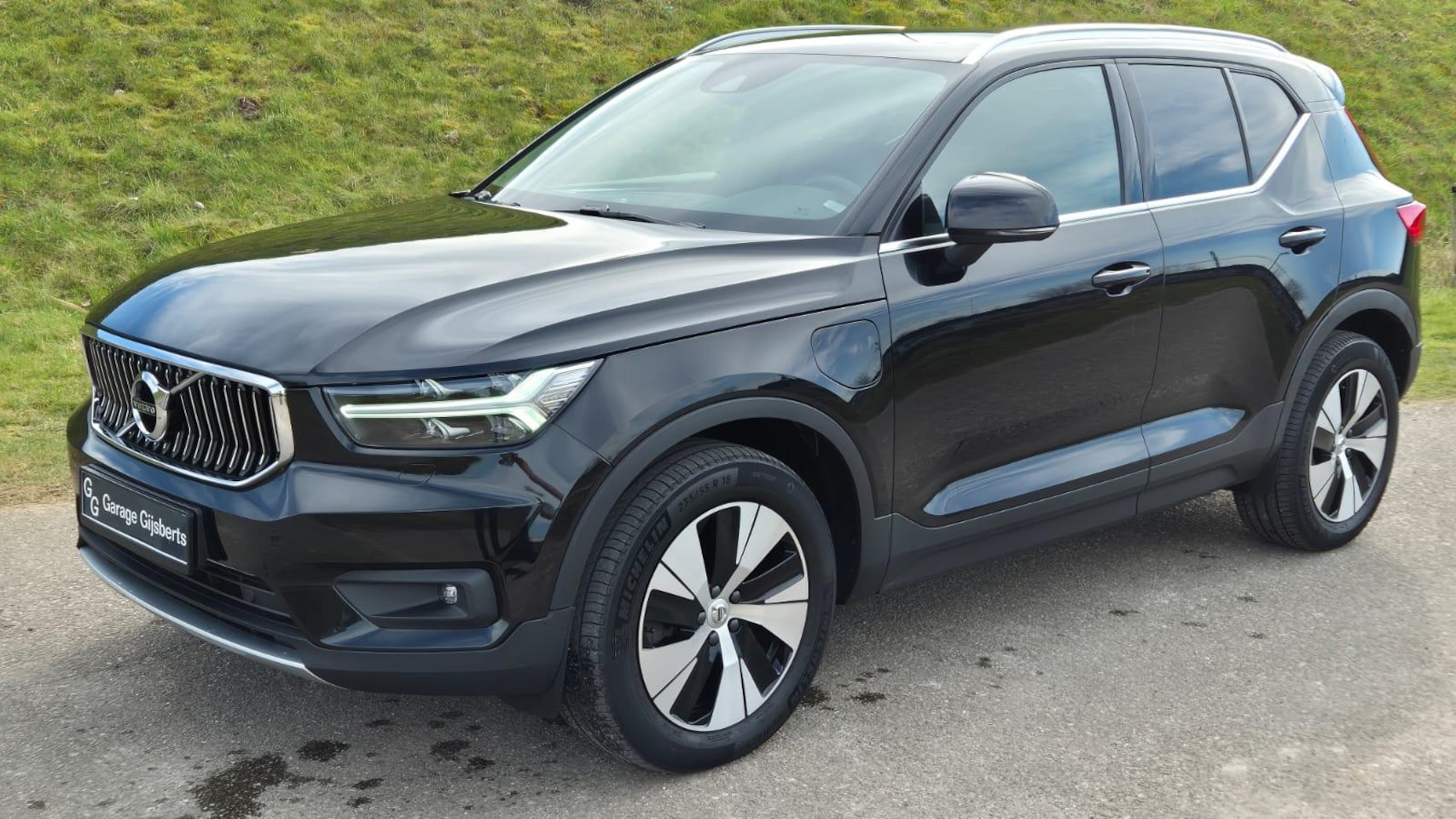 Volvo XC40 - 1.5 T4 Recharge Inscription Expression Trekhaak - Park Assist Pack - Lederen bekleding - C - AutoWereld.nl