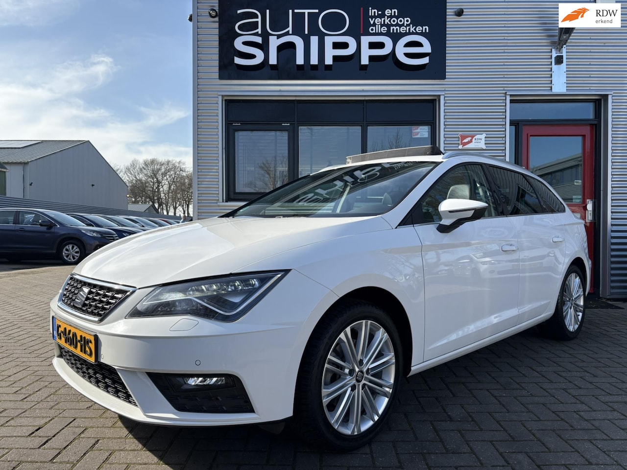 Seat Leon ST - 1.4 TSI X-PERIENCE -CLIMA-STOELVERWARMING-OPEN DAK-APPLE CARPLAY/ANDROID AUTO-TREKHAAK-LED - AutoWereld.nl