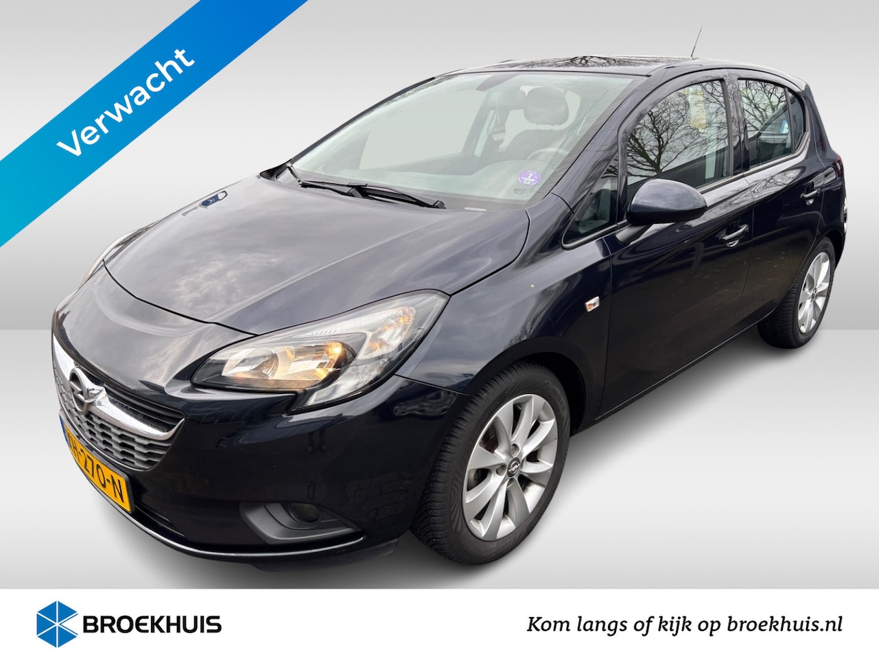 Opel Corsa - 1.4 Favourite | Navigatie | Parkeersensoren | Airco | Cruise Control | Lichtmetalen Velgen - AutoWereld.nl