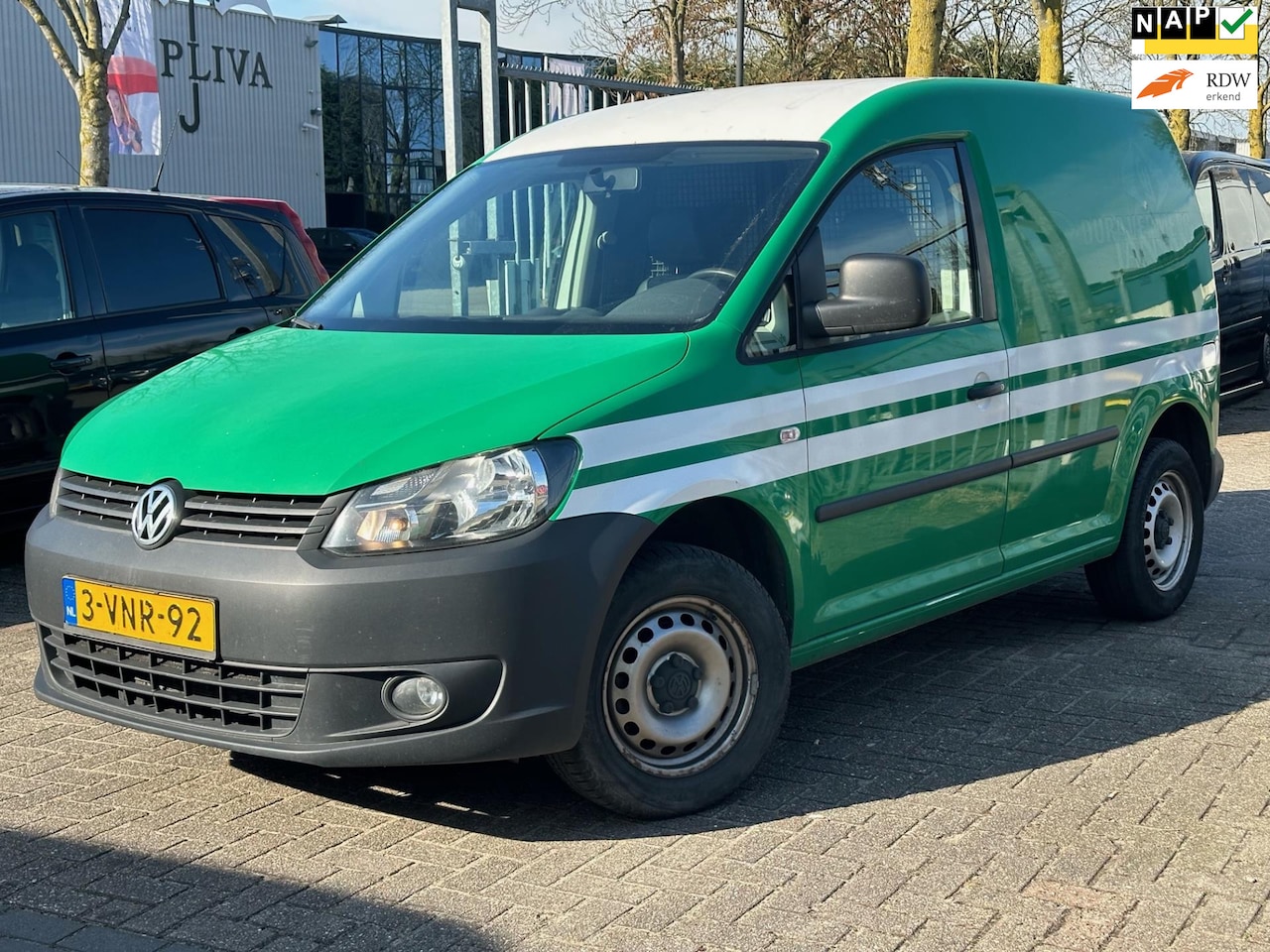 Volkswagen Caddy - 1.6 TDI BMT - AutoWereld.nl