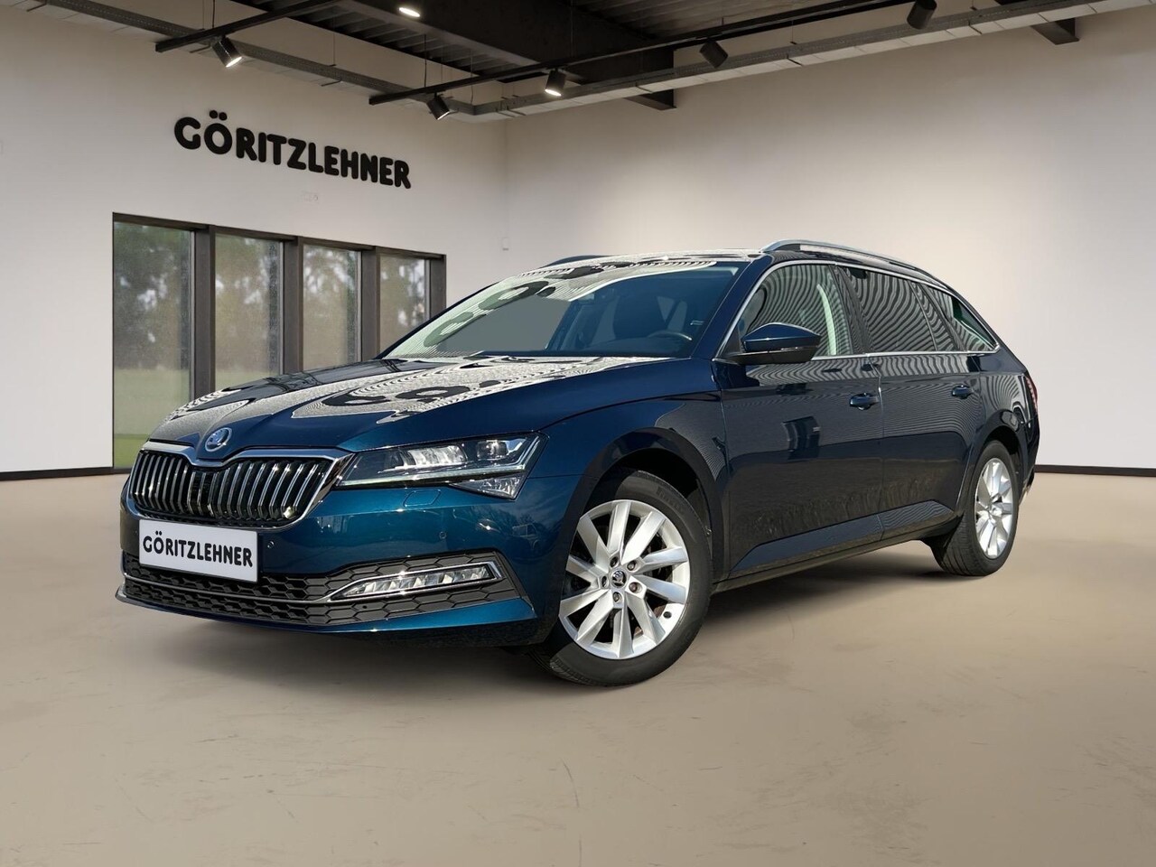 Skoda Superb Combi - 1.5 TSI DSG Style | Navi | Smartlink | LED | Keyless | Elek. best. stoel | Winterset tegen - AutoWereld.nl