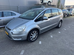 Ford S-Max - 2.0-16V