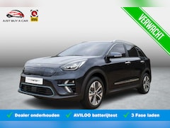 Kia e-Niro - DynamicLine 64 kWh / 3 Fasen Laden / Warmtepomp / Apple Carplay & Android Auto / Adaptive