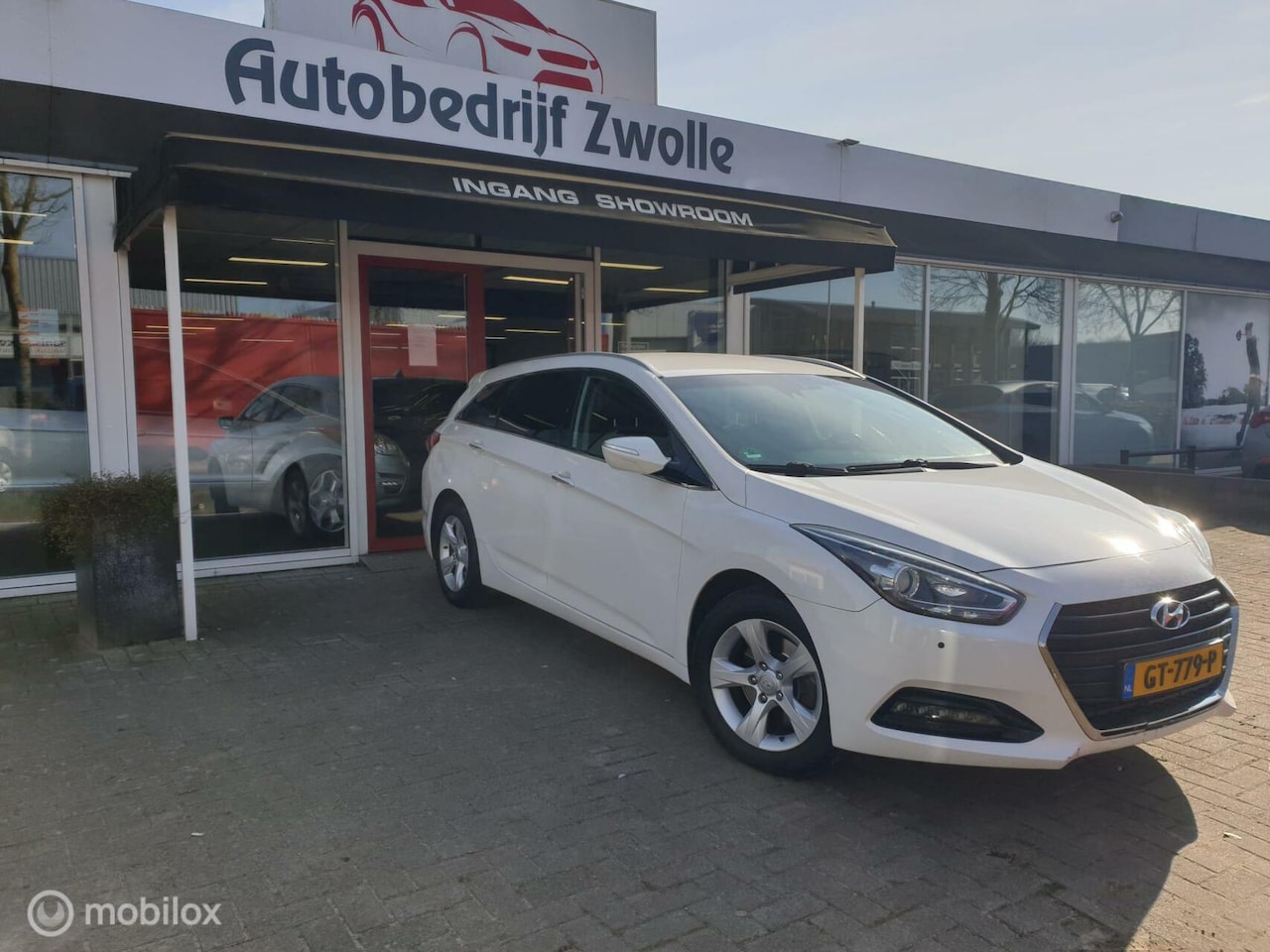 Hyundai i40 Wagon - 1.7 CRDi Bus. Edition*AIRCO*NAVI*CRUISE - AutoWereld.nl