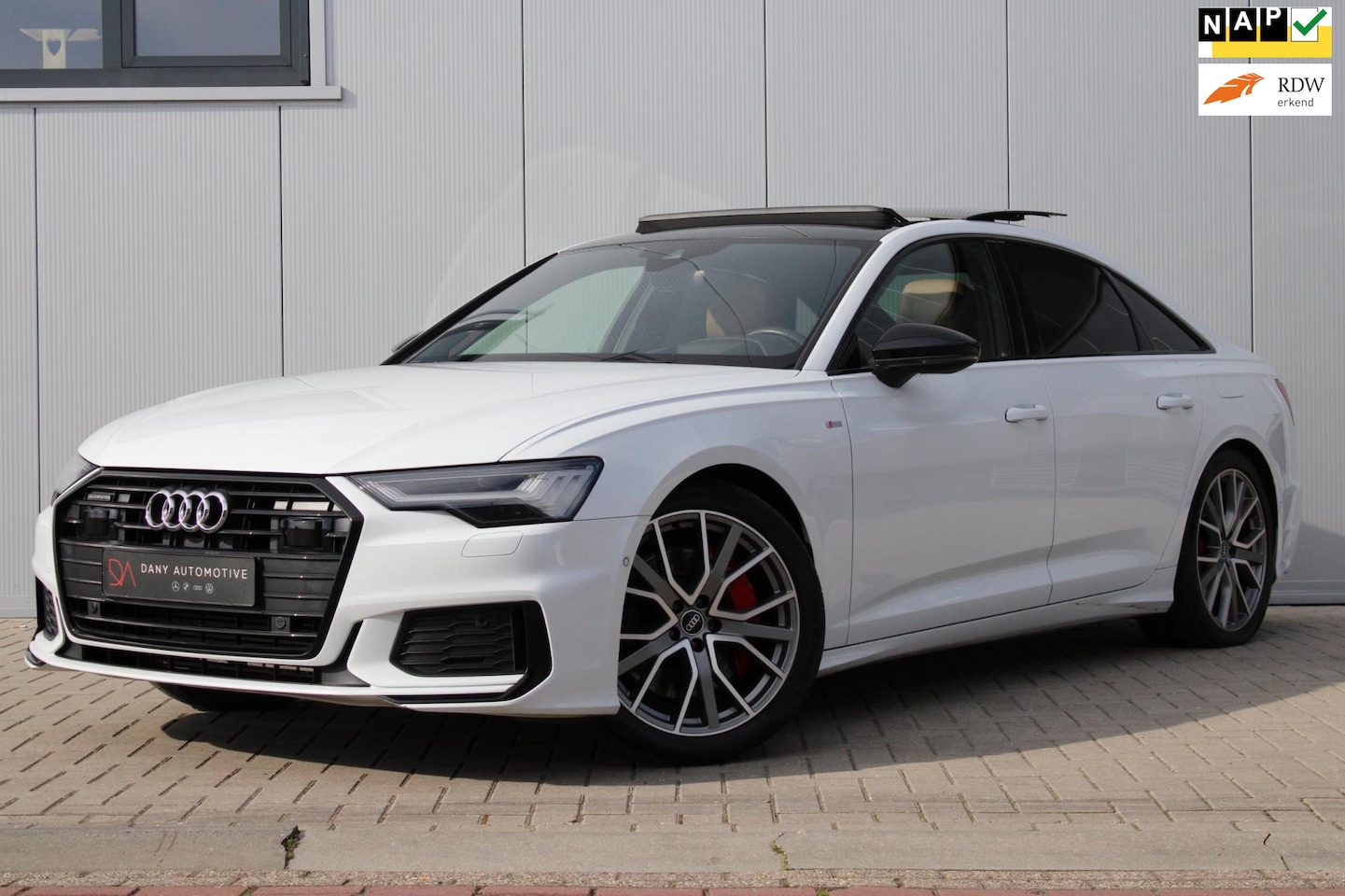 Audi A6 Limousine - 55 TFSI e quattro PANO I VIRT I ACC I MASSAGE I SFEER I VENTILATIE I MEMORY I CARPLAY I KE - AutoWereld.nl