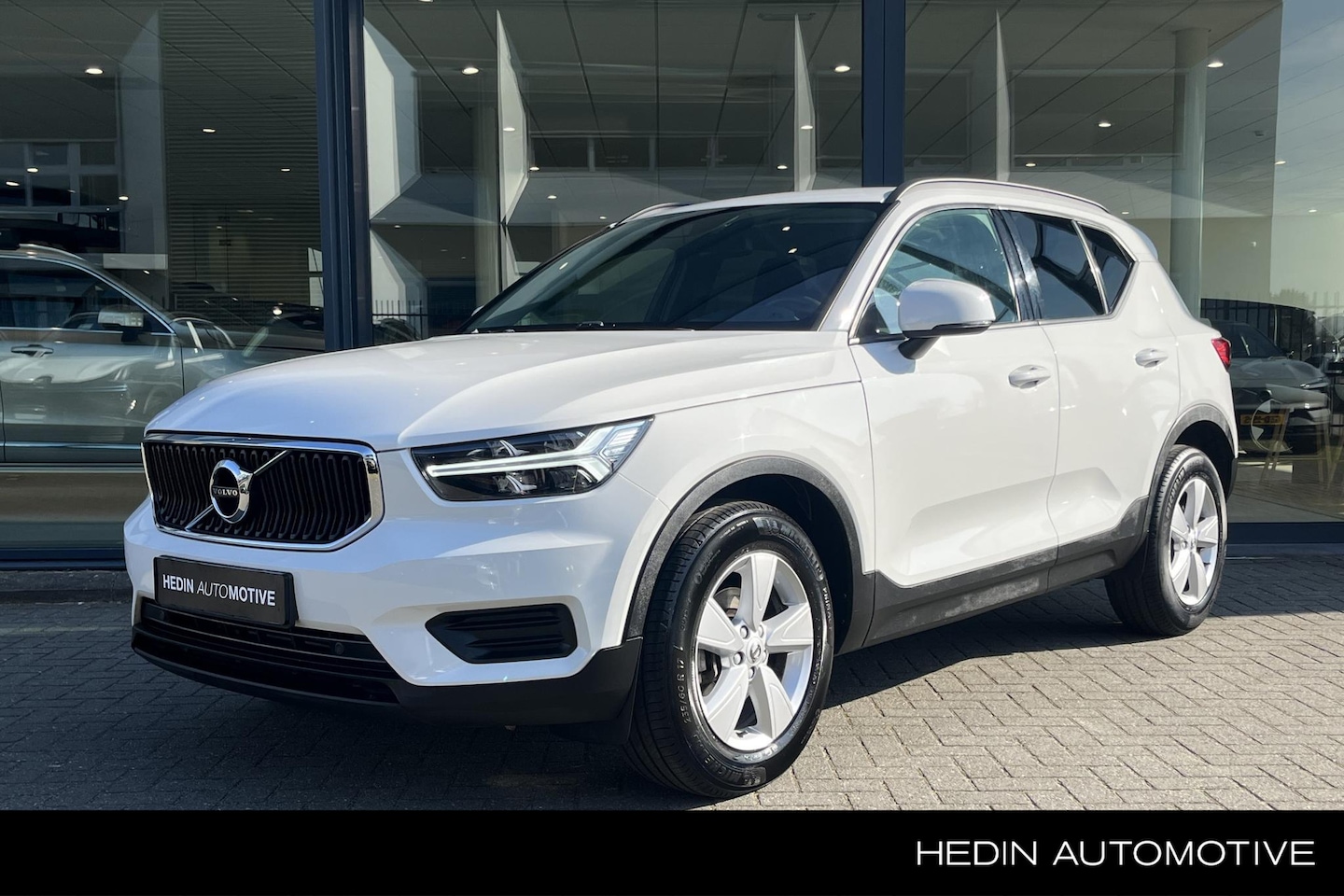 Volvo XC40 - 1.5 T2 Momentum Core 1.5 T2 Momentum Core - AutoWereld.nl