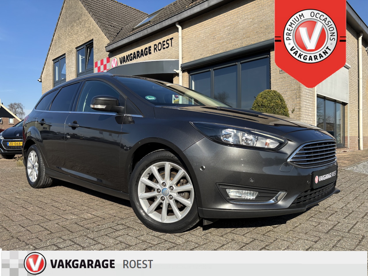 Ford Focus Wagon - 1.0 Turbo Automaat Trekhaak / Navigatie / Carplay - AutoWereld.nl