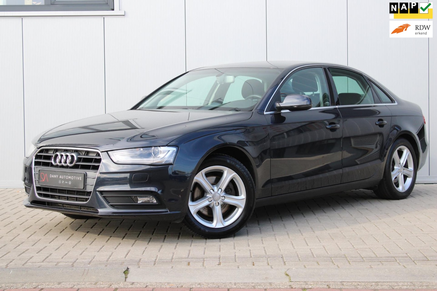 Audi A4 Limousine - 1.8 TFSI AUT. I CRUISE I AFN. TREKH I NAVI I CLIMA I LED I NL AUTO. - AutoWereld.nl