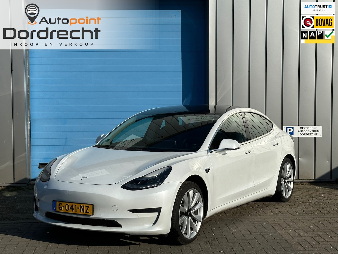 Tesla Model 3 - Long Range RWD Long Range AWD 75 kWh DUAL MOTOR AUTOPILOT 86215 KM - AutoWereld.nl