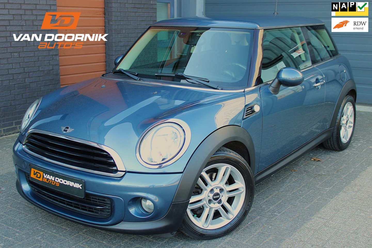 MINI One - Mini 1.6 Chili Airco/Cruise Control/Goed onderhouden! - AutoWereld.nl