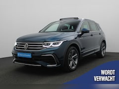 Volkswagen Tiguan - 1.4 TSI 245 pk DSG eHybrid R-Line Business+ | Panoramadak | Leder | Geheugenstoelen | IQ L