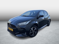 Toyota Yaris - 1.5 Hybrid 115 First Edition | Navigatie