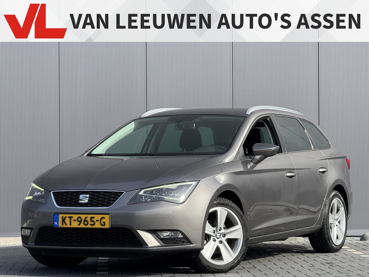 Seat Leon ST - 1.6 TDI Style Connect | Nieuw binnen | Cruise | Trekhaak | goed onderhouden! - AutoWereld.nl