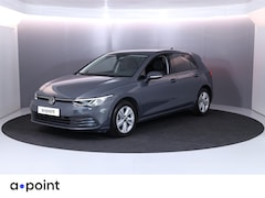 Volkswagen Golf - 1.0 TSI Life Business 110 pk | Navigatie | Parkeersensoren (Park assist) | Achteruitrijcam