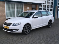 Skoda Octavia Combi - 1.6 TDI Greenline